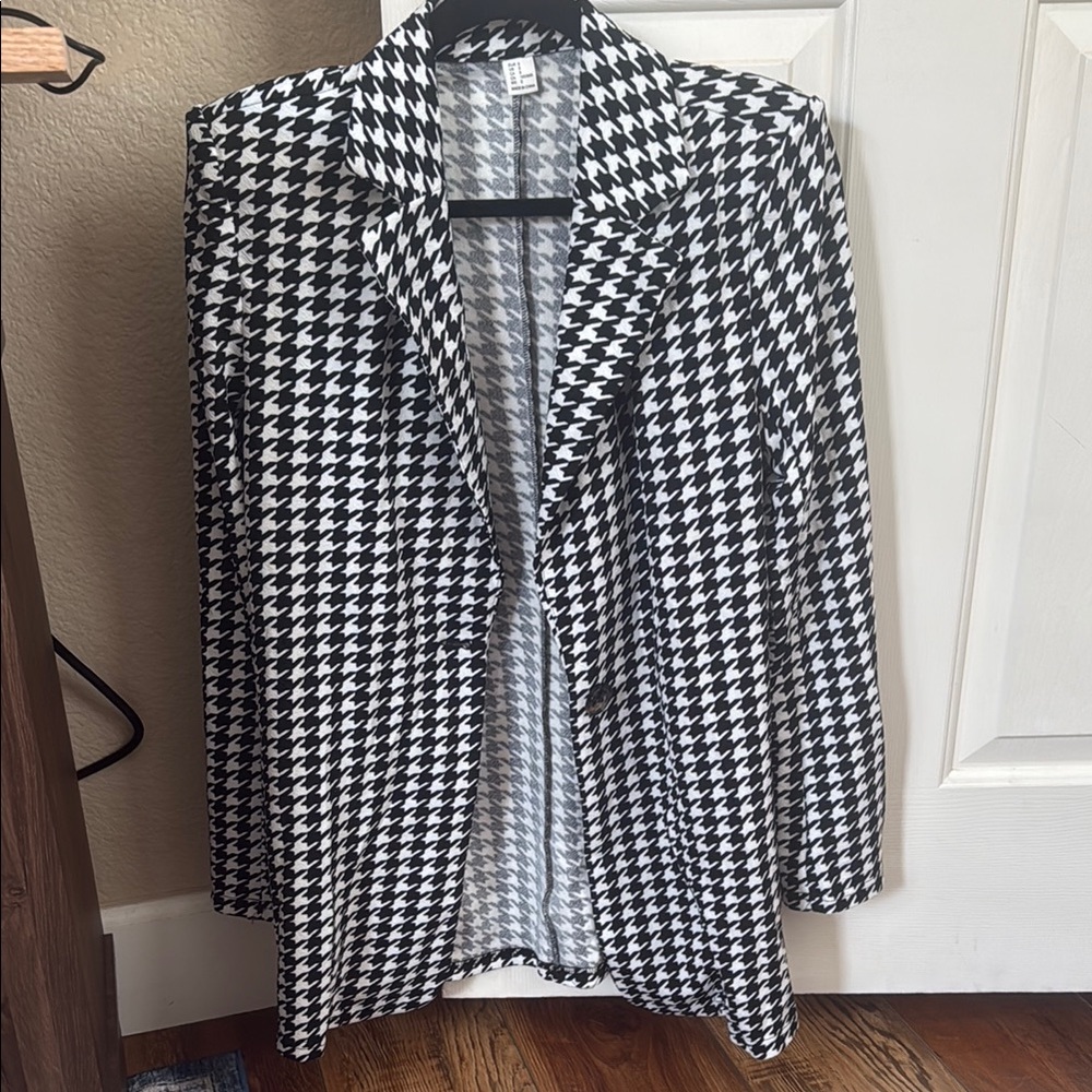 Houndstooth Blazer